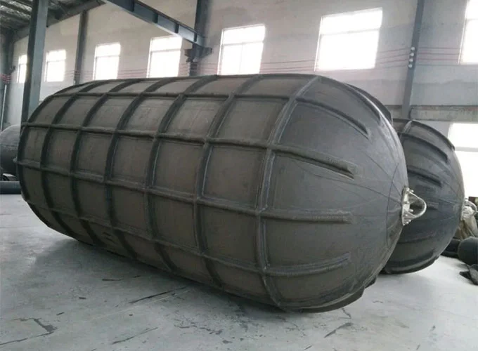 Bakit Mahalaga ang Rib Tire Rubber Fenders para sa Maaasahang Marine Protection?