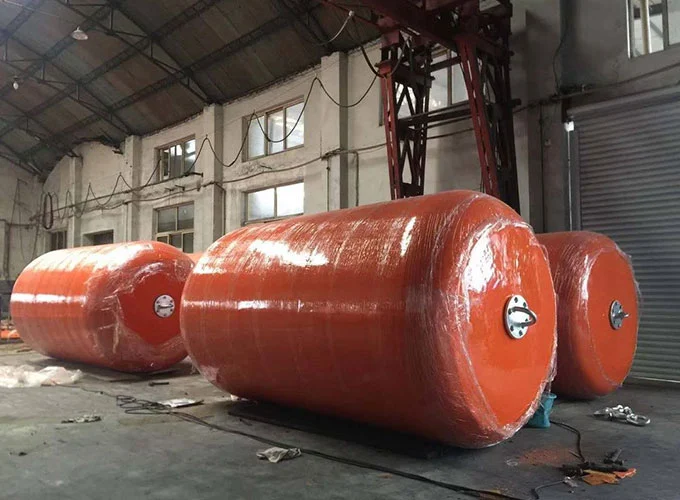 Paano Pinoprotektahan ng mga Dock Polyurethane Fender ang Mga Pasilidad sa Pag-load ng Marine?